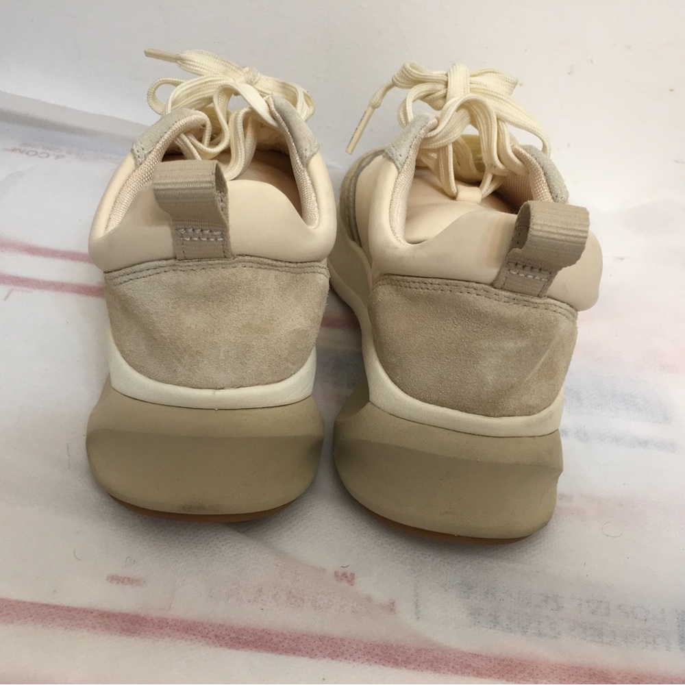 Tory Burch Monogram Good Luck Lightweight Women's Cream Fashion Sneakers Size6.5 - Picture 4 of 13